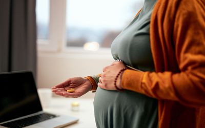 孕妇服用产前维生素