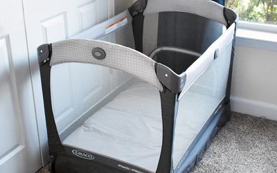 Graco Pack 'n Play拥抱湾Playard