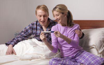 夫妇发现怀孕。华体会体育官方人口