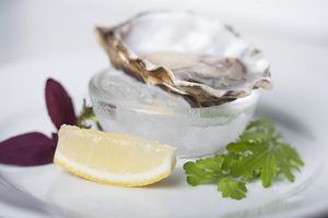 Oysters with a slice of lemon, a fertility super food