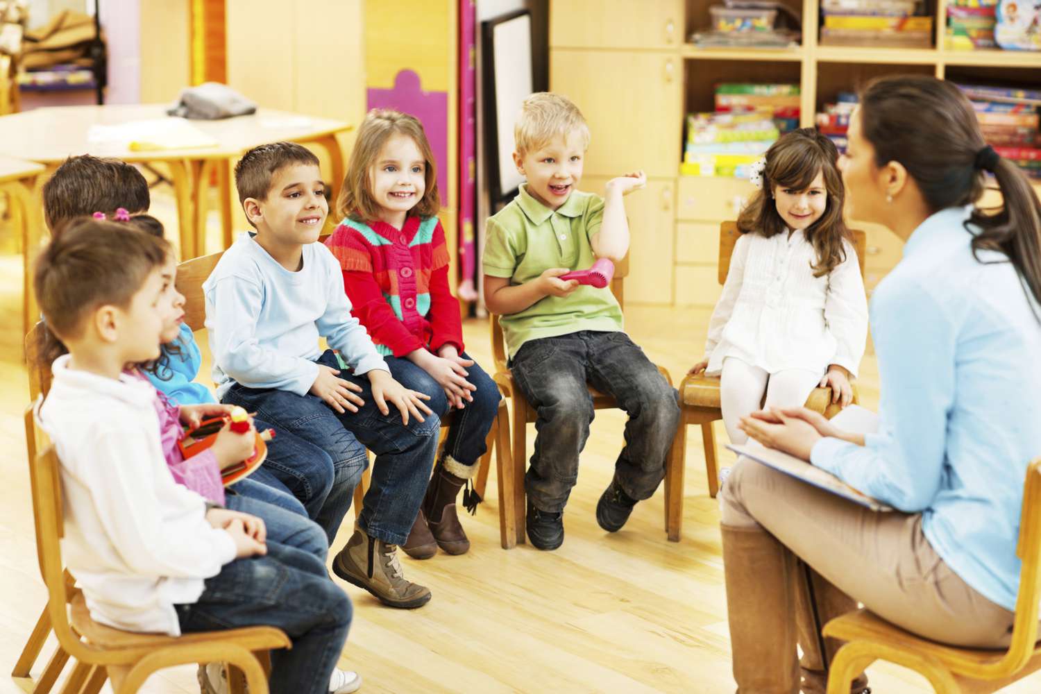kids in school story time