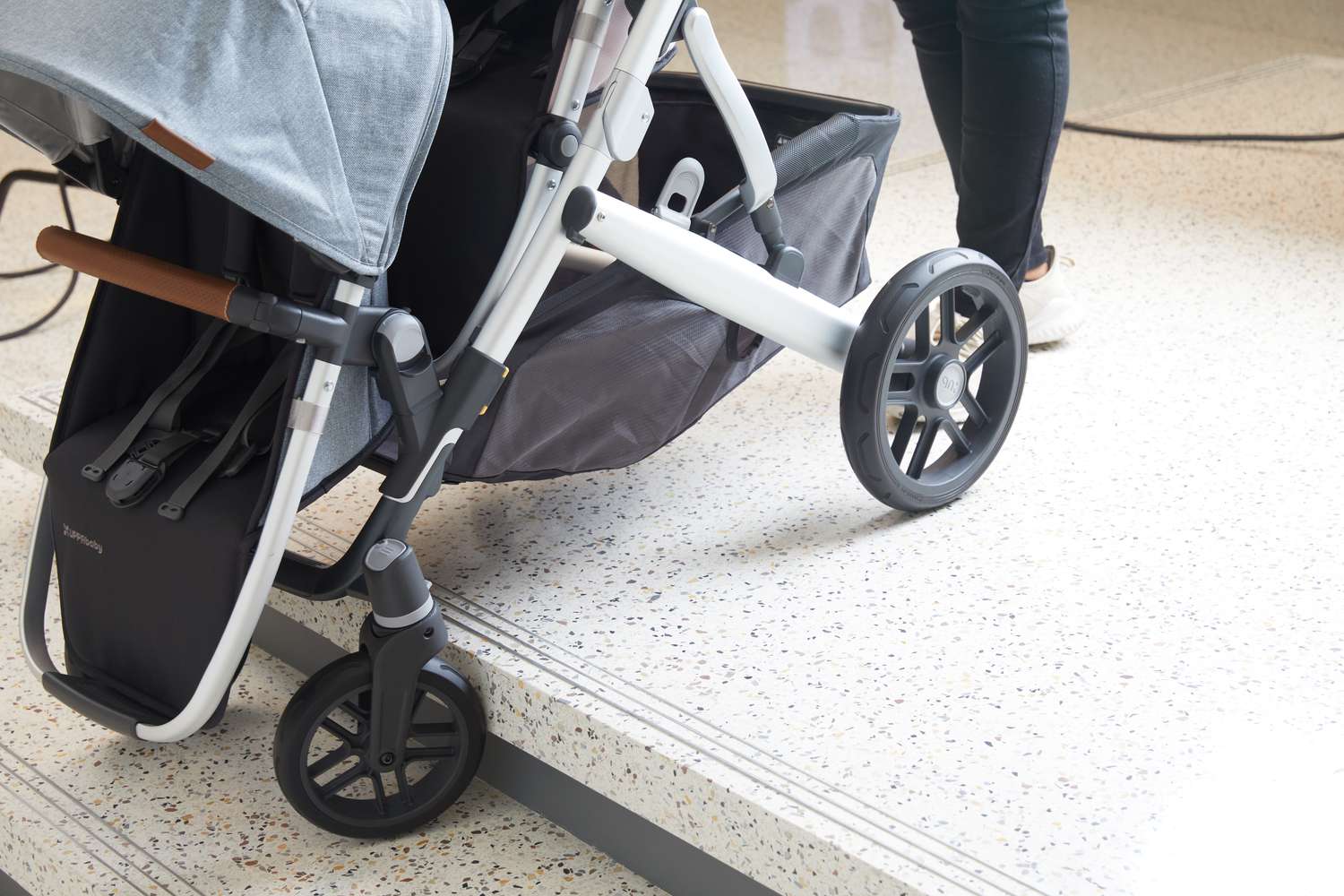 知更鸟vs uppababy vista v2