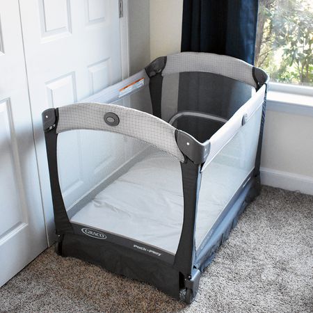 Graco Pack 'n Play Cuddle Cove Playard