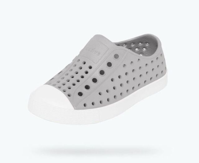 本土鞋杰斐逊水友好的Slip-On