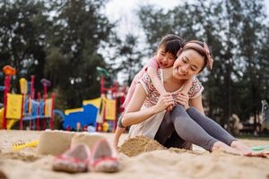 How to Go From Being from a Working Mom to a Stay-at-Home Mom